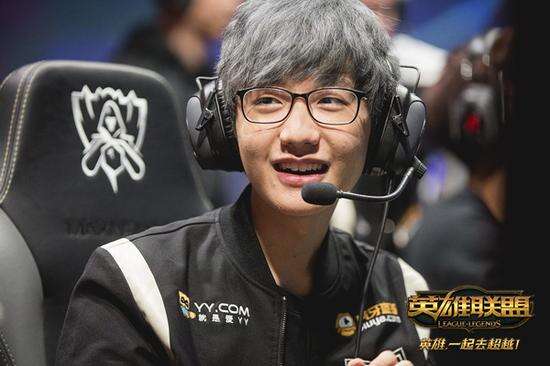 他的到来可 他的到来可