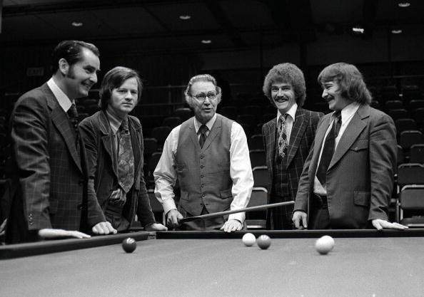 马丁内斯自 马丁内斯自