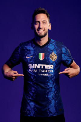 张玉宁的红 张玉宁的红