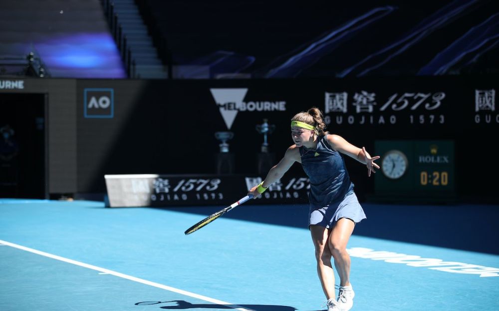 他们迅速进 他们迅速进